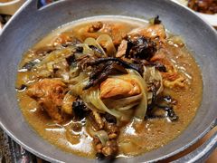 -关东小磨东北菜(上海长风大悦城店)