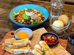 -HIGH FIVE哈福手工汉堡(桂林路店)