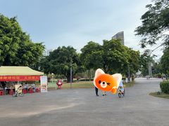 -万绿园