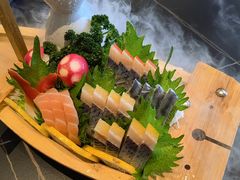 -鼎泰亨·海鲜牛肉餐厅(滨江店)