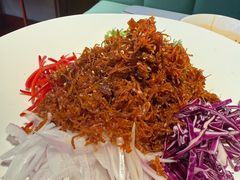 -阿瓦山寨·湘菜现炒·剁椒鱼头王(咸阳总店)