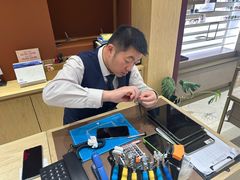-吴良材眼镜(美罗城店)