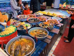 -闯关东东北农家菜(崂山石老人店)