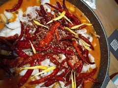-山城外·非遗酸菜鱼(新都汇融店)