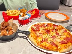 -必胜客(东大桥店)