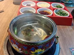 -兰州陈记牛肉面 ·烧烤· 铜锅涮肉(万达店)