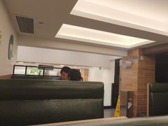 -佰搭果·广式茶餐厅(西华路店)