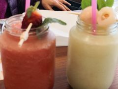 -Thai Pothong Restaurant