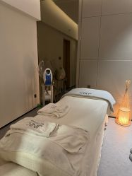 -JNK皮肤管理中心