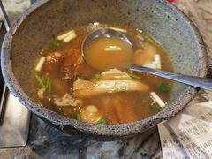 -破瓦寒窑·地摊烤羊排