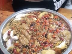 -黑皮酸菜鱼(三山街店)