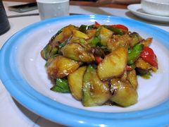 -雪乡人家东北菜·铁锅炖一切(高斯路店)