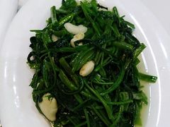 -鑫悦楼煎蟹·16年海鲜大排档