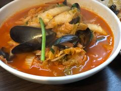 海鲜辣汤面-香港饭店0410(明洞店)