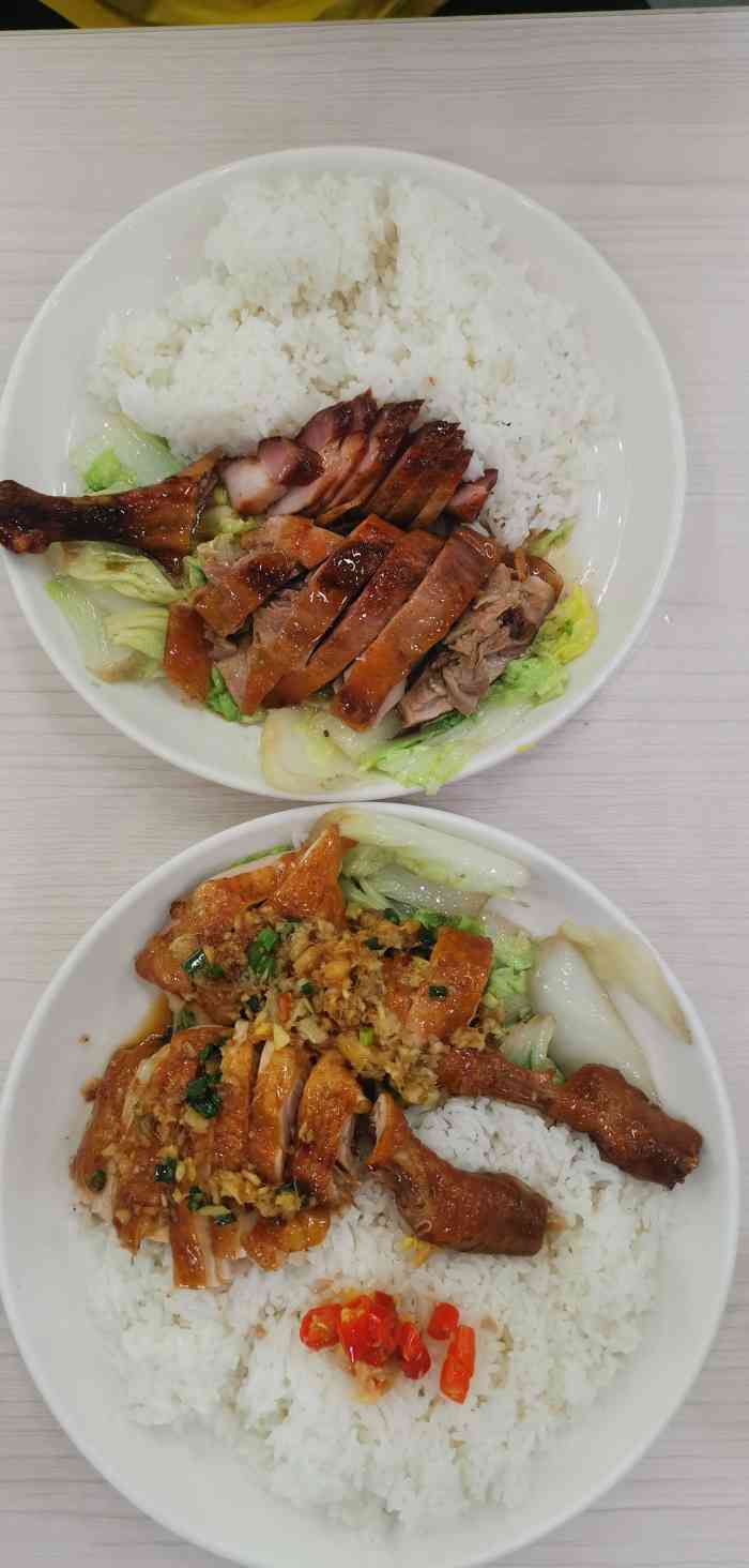 湛江烧腊快餐(学府路店)-"口味还是不错的,叉烧,白切鸡都做的很好,.