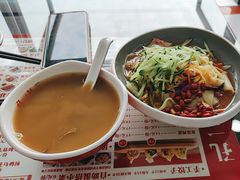-孔一凡·手工饺子(时尚明苑店)
