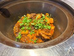 -山河屯铁锅炖·非遗东北菜(南山店)