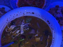 -巴特餐饮6加1音乐餐吧·新疆菜