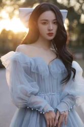 -Renee芮亦婚纱(原丽莎)