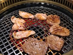 -肉魁屋·烧肉·烧鸟·酒场(高新店)