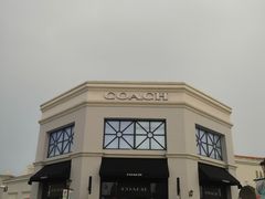 -COACH蔻驰(百联奥特莱斯广场店)
