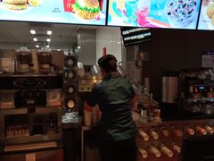 -麦当劳(百荣世贸商城店)