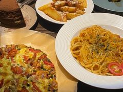 -The Cheebat 锌吧·Bistro(体育西店)