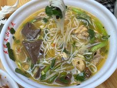 -文山荷鲜居(翠湖店)