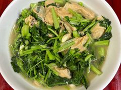 -芦茨金富饭庄·25年老字号·专做稻草鸡