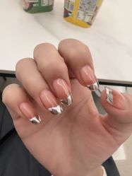 -By.2一站式美甲美睫