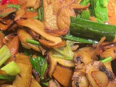 -云海肴汽锅鸡·云南小炒(曲江大悦城店)