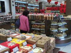 -上海市长春食品商店(淮海中路店)