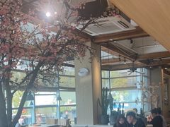 -蜜桃餐厅·伴山(湖滨商业街店)