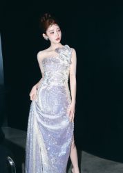 -童画全球婚纱艺术馆