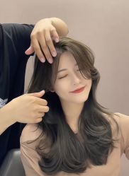 点击看大图 -藤野造型烫发染发