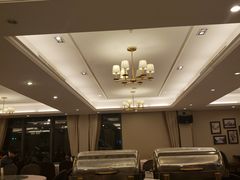-锦江都城闵行饭店