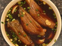 红烧牛肉台湾刀削面-中国厨房/台湾牛肉面