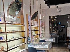 -百联临沂购物中心(临沂路店)