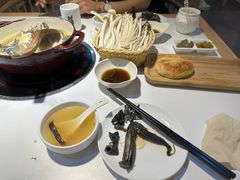 -黑鸡小馆(金源店)