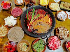 -黄潇洒老火锅(九眼桥宏济巷店)
