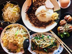 -拉面莊夢語＆中华料理八椿