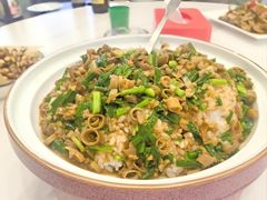 特色海肠捞饭-鑫渔港海鲜本地菜·山海关浑锅(东戴河店)