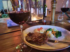-SISTERS BAR RESTAURANT川意酒馆(嘉善老市H楼店)