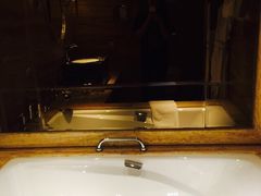 iphone_upload_pic-北京朝阳悠唐皇冠假日酒店