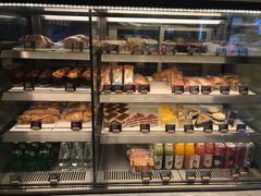 产品陈列-COSTA COFFEE(恒基名人购物中心店)