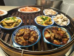 -郭巨人农家食堂(南部商务区店)