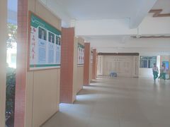 -广州市越秀区育才实验学校