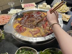 -洞亭火锅(防空洞总店)