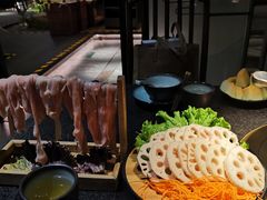-湊湊火锅·茶憩(新中关购物中心店)