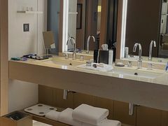 -杭州逸酒店(西湖武林店)